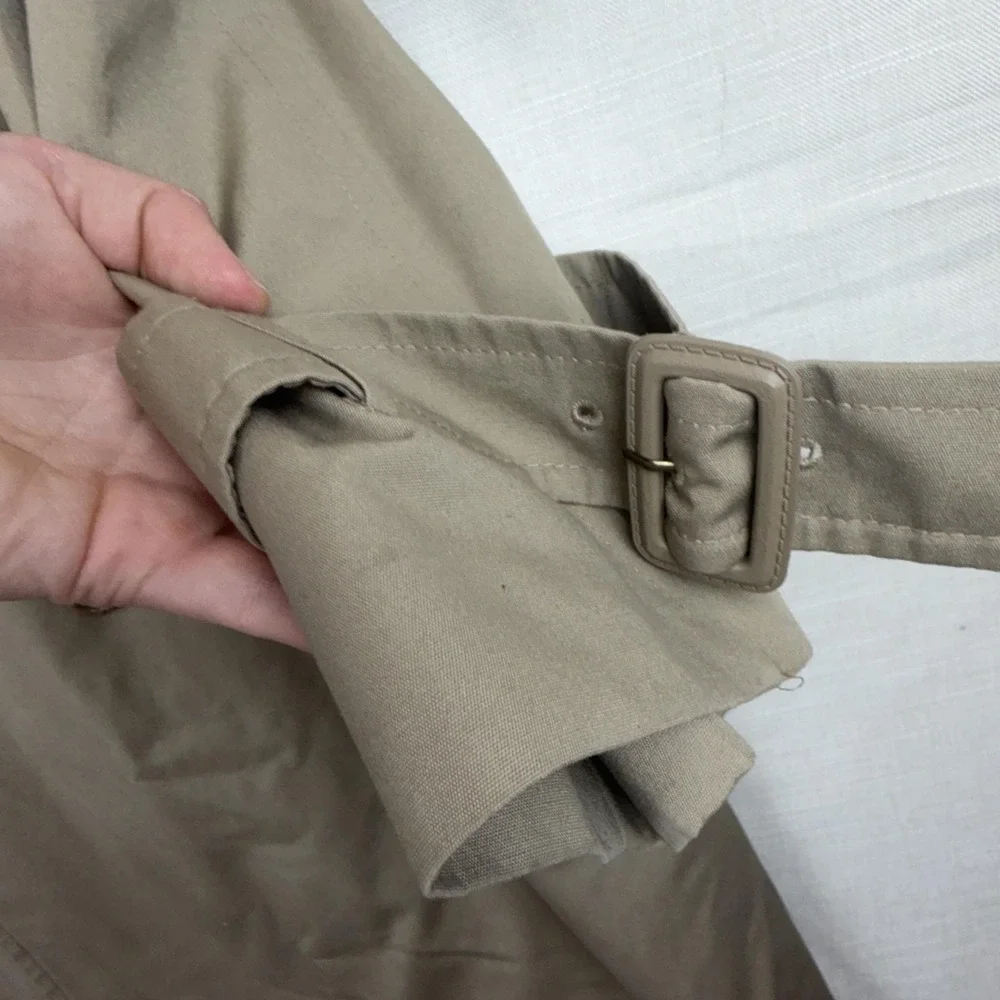 VTG London Fog Trench Coat Mens 44 Beige Belted Double Breasted Long Classic